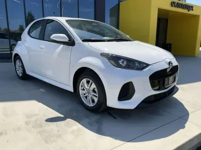 Nuova Mazda 2 Prime-Line 116 CV (85 kW) 2026 Bianco Utilitaria