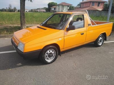 Usata Skoda Pick-up 68 CV (50 kW) 1995 Giallo Pick-up