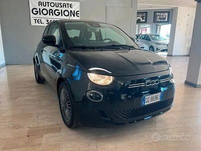 Usata Fiat 500e Icon 85 kW (116 CV) 2021 Grigio Berlina