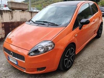 Usata Fiat Grande Punto Sport 131 CV (96 kW) 2006 Arancione Utilitaria