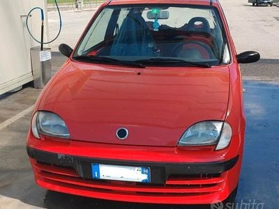 Usata Fiat 600 2004 Rosso