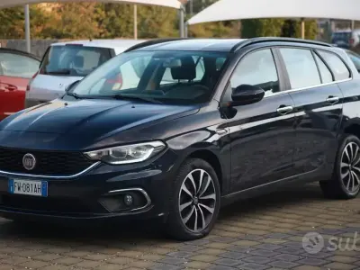 Käytetty Fiat Tipo Lounge 120 HP (88 kW) 2019 Sininen Farmari