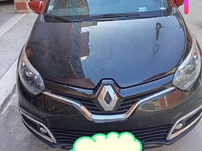 Usata Renault Captur 90 CV (66 kW) 2014 Nero SUV