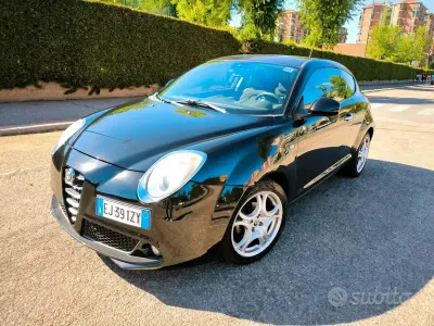 Usata Alfa Romeo MiTo Progression 105 CV (77 kW) 2011 Nero Utilitaria