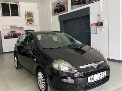Usata Fiat Punto Lounge 85 CV (62 kW) 2014 Nero Utilitaria