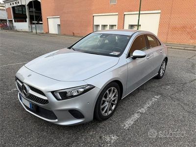 Usata Mercedes A180 136 CV (100 kW) 2020 Grigio Berlina