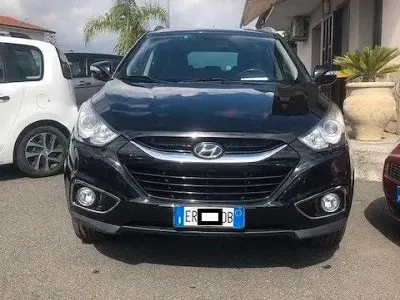Usata Hyundai ix35 Xpossible 115 CV (84 kW) 2013 Nero SUV