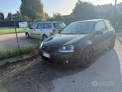 Usata VW Golf VI 140 CV (102 kW) 2008 Nero Utilitaria