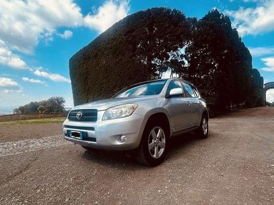 Usata Toyota RAV4 Executive 136 CV (100 kW) 2008 SUV