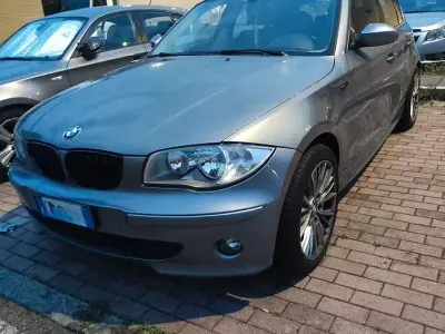 Usata BMW 116 116 CV (85 kW) 2004 Grigio Utilitaria