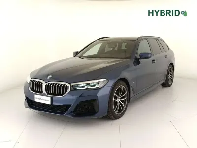 Usata BMW 520 M Sport 190 CV (139 kW) 2022 Blu Station wagon