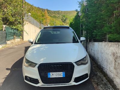 Usata Audi A1 105 CV (77 kW) 2010 Bianco Utilitaria