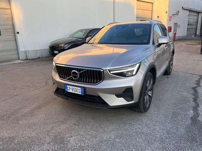 Grigio Usata 2023 Volvo XC40 Core SUV | 27.500 € (Super prezzo)