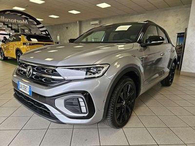 Usata VW T-Roc R-line 116 CV (85 kW) 2023 Argento SUV