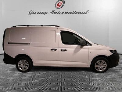 Usata VW Caddy Maxi 102 CV (75 kW) 2021 Bianco Monovolume