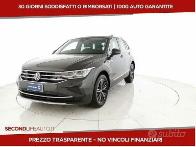 Gebraucht VW Tiguan Elegance 150 PS (110 kW) 2022 Grau SUV