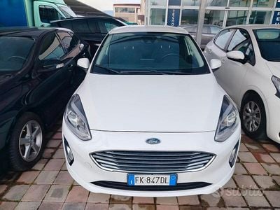 Usata Ford Fiesta Titanium 85 CV (62 kW) 2017 Bianco Berlina