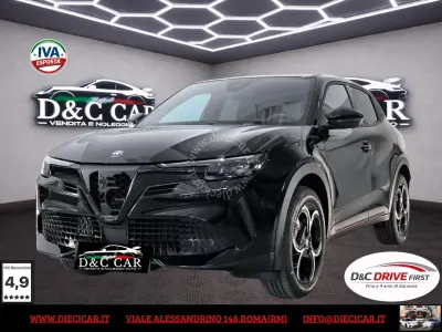 Nuova Alfa Romeo GT Junior Edizione Speciale 135 CV (99 kW) 2025 Nero SUV
