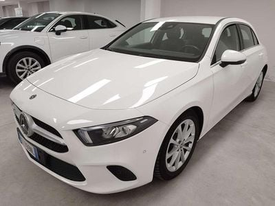 Usata Mercedes A180 116 CV (85 kW) 2020 Bianco Berlina