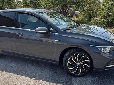 Usata VW Golf VIII Style 131 CV (96 kW) 2022 Grigio Berlina