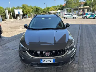 Usata Fiat Tipo Mirror 120 CV (88 kW) 2020 Grigio Station wagon