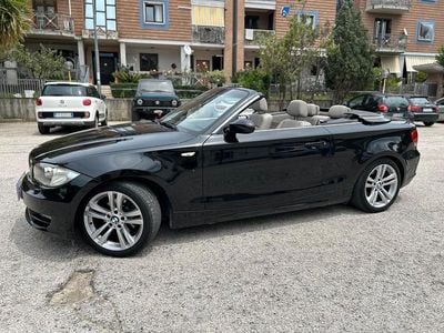 Usata BMW 120 176 CV (129 kW) 2008 Nero Utilitaria