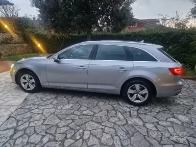 Usata Audi A4 Business 122 CV (89 kW) 2018 Grigio Station wagon