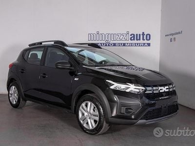Usata Dacia Sandero Stepway 91 CV (66 kW) 2024 Nero Berlina