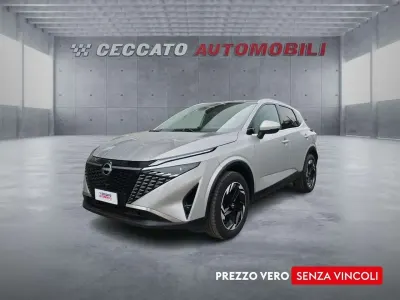 Usata Nissan Qashqai N-Connecta 140 CV (102 kW) 2025 Grigio SUV