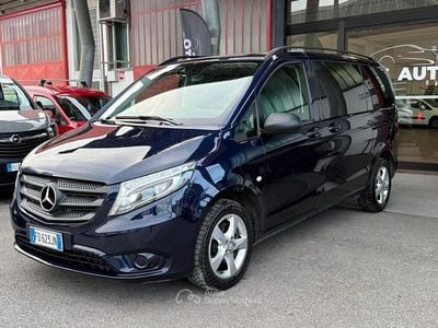 Begagnad Mercedes Vito 190 HK (139 kW) 2016 Blå Van