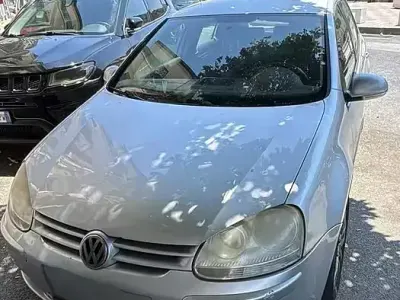 Usata VW Golf V 105 CV (77 kW) 2007 Grigio Berlina