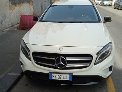 usata Mercedes GLA200 anno 2015