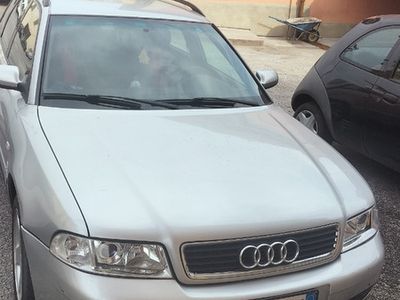 usata Audi A4 A4 1.9 TDI/101 CV cat Avant