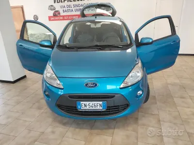 Usata Ford Ka 69 CV (50 kW) 2013 Bluazzurro Utilitaria