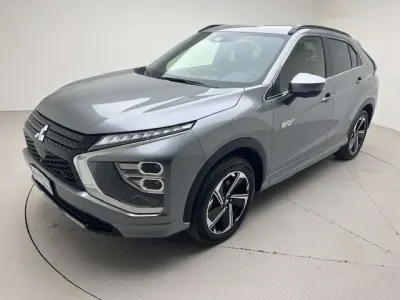 Usata Mitsubishi Eclipse Cross Select 178 CV (130 kW) 2024 Grigio SUV