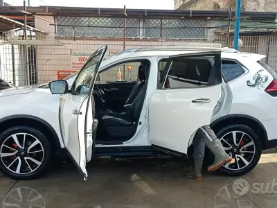 Usata Nissan X-Trail 163 CV (119 kW) 2017 Bianco SUV
