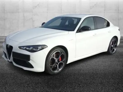 Usata Alfa Romeo Giulia Veloce 280 CV (205 kW) 2024 Bianco Berlina