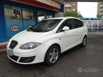 Usata Seat Altea XL 140 CV (102 kW) 2012 Bianco Monovolume