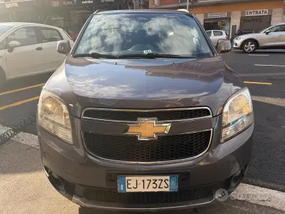 Usata Chevrolet Orlando LTZ 163 CV (119 kW) 2011 Grigio Monovolume
