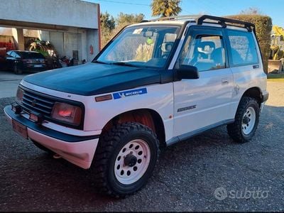 Usata Suzuki Vitara 82 CV (60 kW) 1992 Bianco SUV