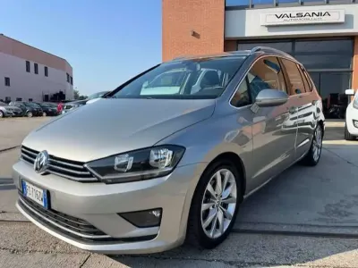 Usata VW Golf Sportsvan Highline 125 CV (91 kW) 2016 Argento Monovolume