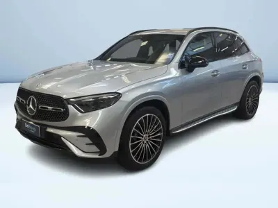 Usata Mercedes GLC220 AMG Line Premium 197 CV (144 kW) 2024 Argento SUV