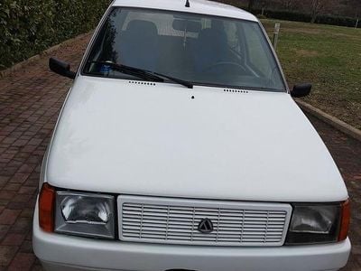 Usata Autobianchi Y10 45 CV (33 kW) 1988 Bianco Utilitaria