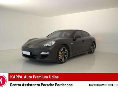 Usata Porsche Panamera 250 CV (183 kW) 2011 Grigio Berlina