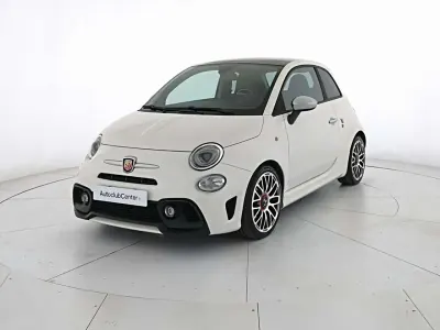 Usata Abarth 595 Turismo 165 CV (121 kW) 2019 Bianco Berlina