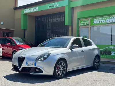 Usata Alfa Romeo Giulietta Super 120 CV (88 kW) 2016 Grigio Utilitaria