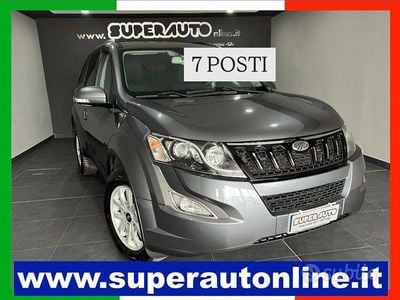 Usata Mahindra XUV500 140 CV (102 kW) 2018 Grigio scuro SUV