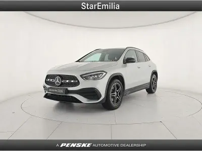 Usata Mercedes GLA250 Premium 160 CV (117 kW) 2022 Argento SUV