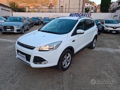 Usata Ford Kuga S 120 CV (88 kW) 2015 Bianco SUV