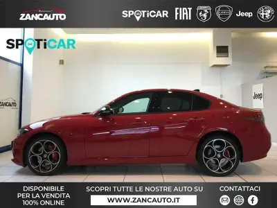 Usata Alfa Romeo Giulia Sprint 280 CV (205 kW) 2024 Rosso Berlina